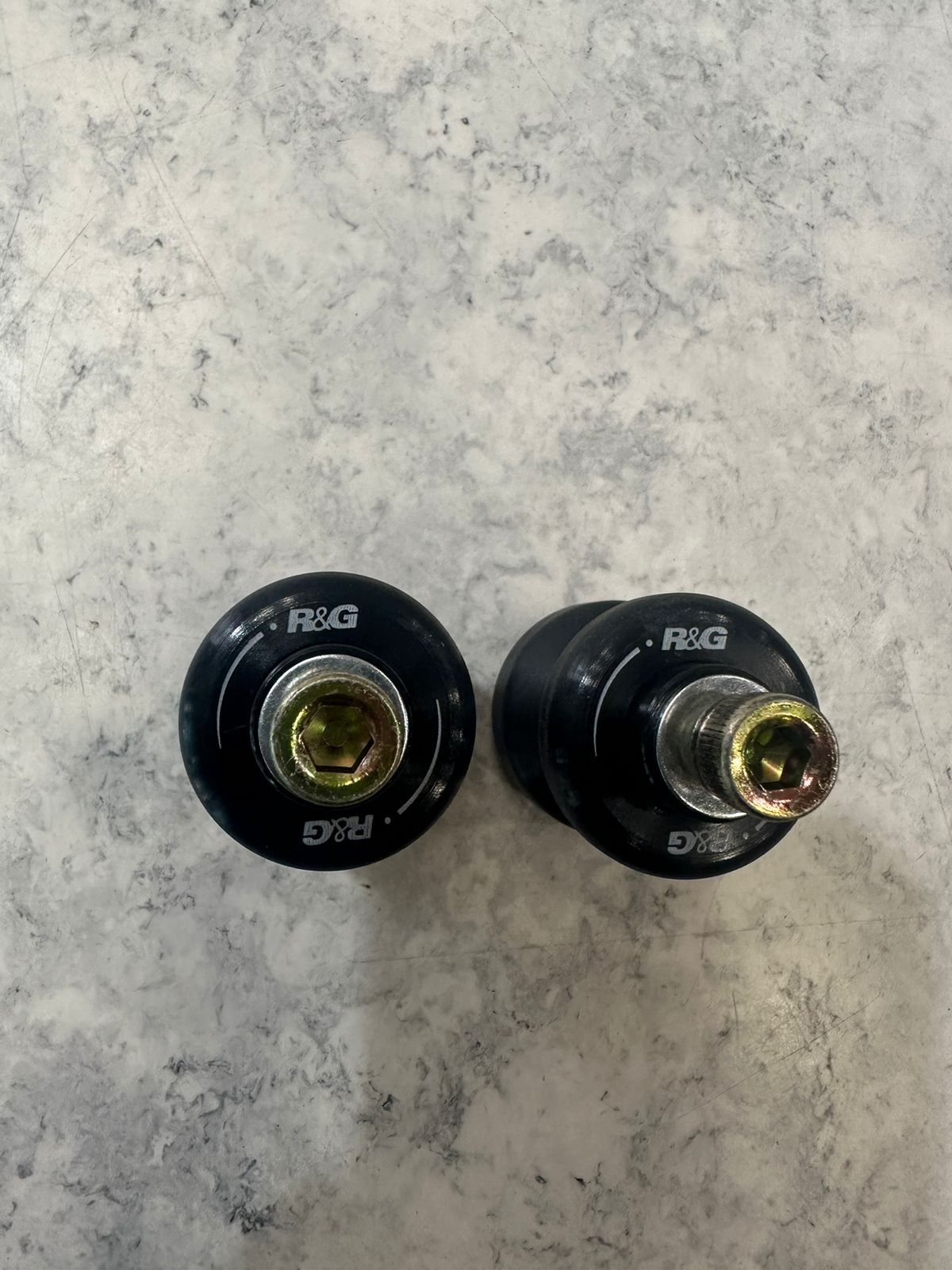 Suzuki hayabusa generation 3 spools sliders R&G