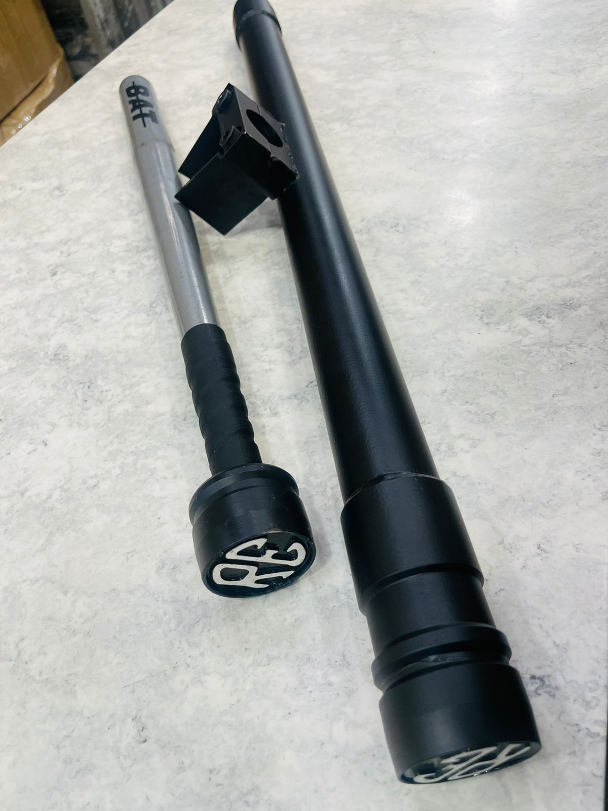 STRAIGHT LEG GUARD WITH ALUMINIUM BASEBALL BAT BAT FOR ROYAL ENFIELD CLASSIC , ELECTRA , STANDARD , HUNTER , METEOR , REBORN