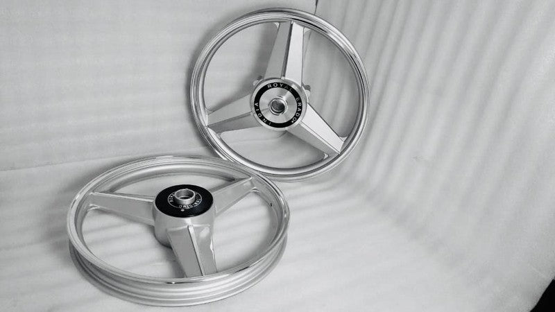 DIAMOND MERCEDES SILVER Alloy Wheel set for classic single disc