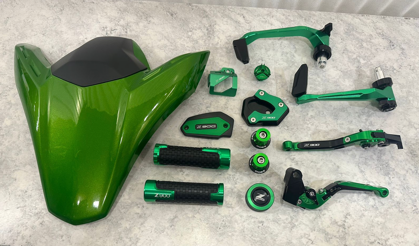 Combo of Kawasaki Z900 Accessories Rear Seat Cowl ,engine oil cap bolt , Lever Clutch, Handle Grip,hand guard / lever guard Front and Rear Brake Fluid Cover, Disc Oil Cap, Bike Side Stand Extender with Z900 Logo Complete 10 Items (Green)