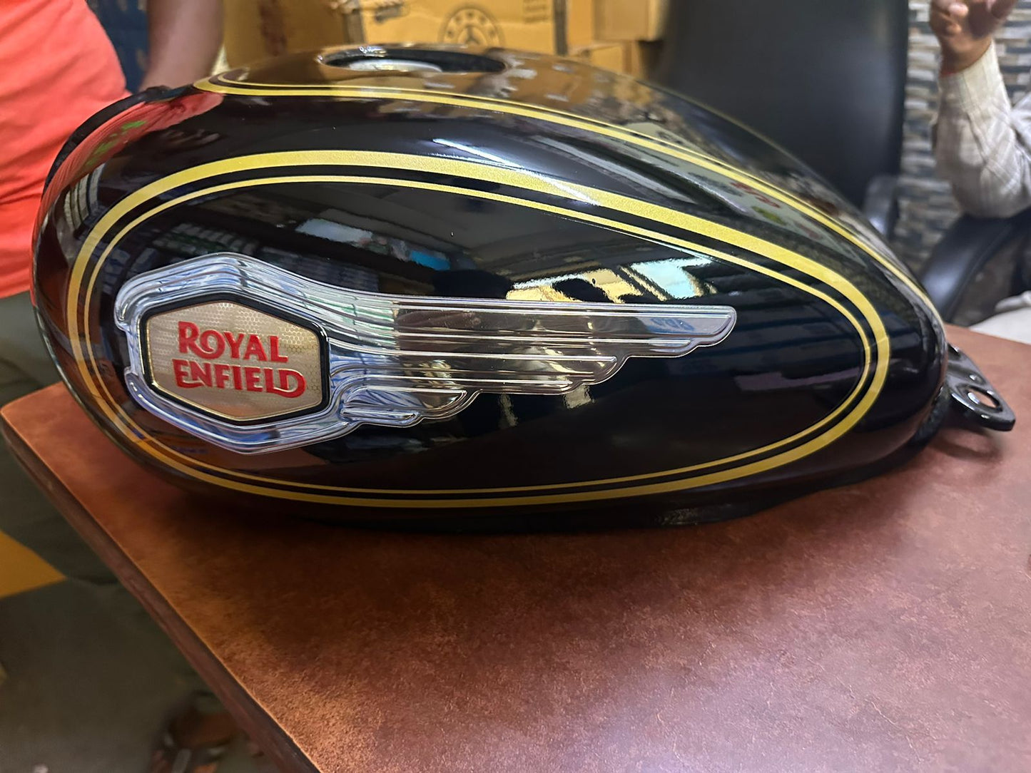 Royal enfield standard tank for bs-3 and bs-4 with linning and sticker.
