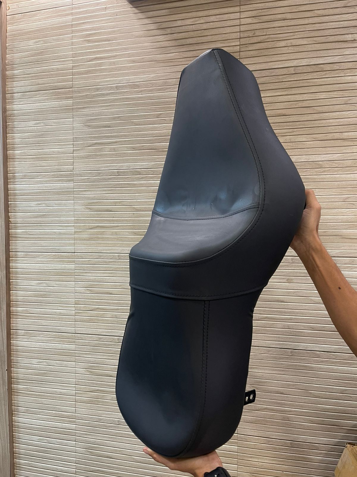 Maharaja seat comfortable for long ride for Royal Enfield classic electra standard