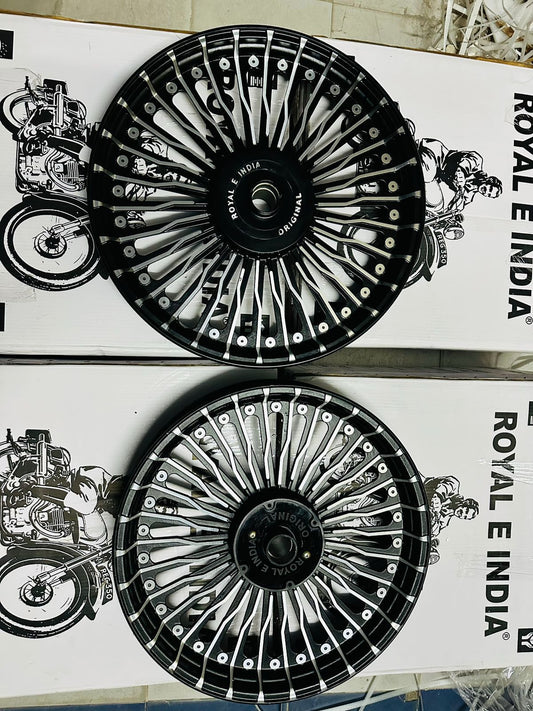 ROYAL E INDIA 30 Spokes Alloy Wheel set for classic single disc.