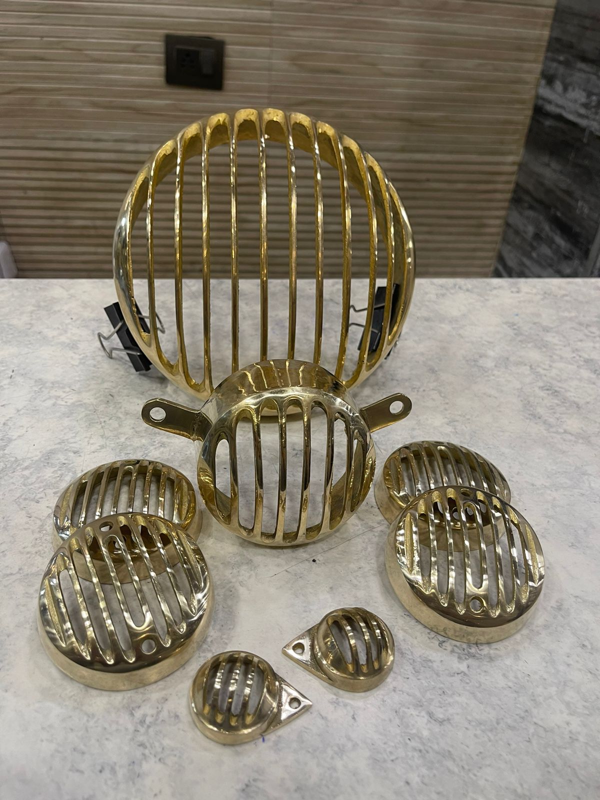 Brass head lightb grill set for royal enfield classic ( won't fit to reborn )