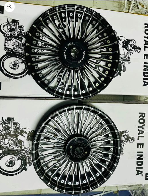ROYAL E INDIA 30 SPOKE ALLOY WHEEL FOR CLASSIC & THUNDARDBIRD DOUBLE DISC .