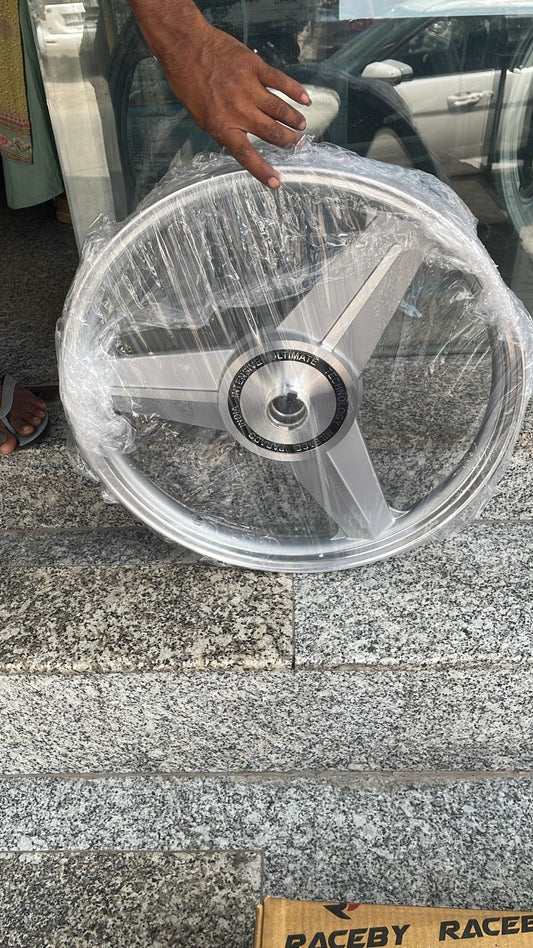 PAJERO DIAMOND MERCEDES DESIGN SILVER alloy wheel for thunderbird and classic double disc.