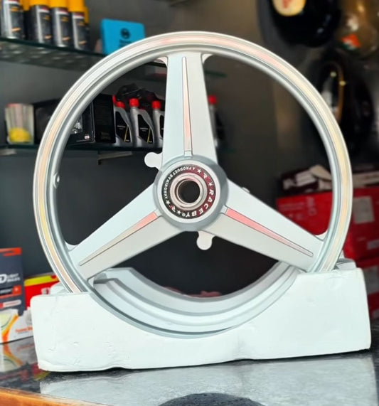 Kingway / Raceby Royal Enfield alloy wheel for reborn and standard new battalion double disc