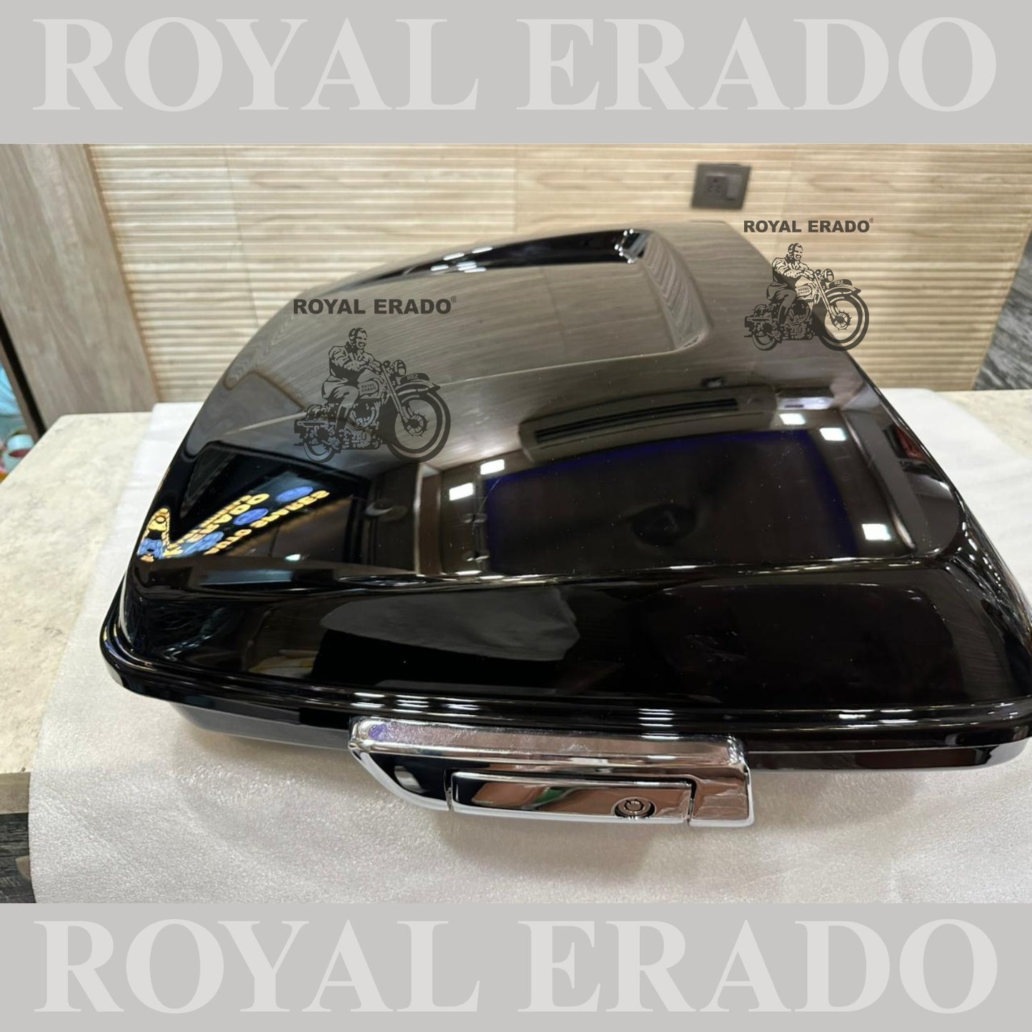 Harley Davidson style top box for all bikes Royal Enfield Super Meteor 650 fab bob and other cruiser bikes