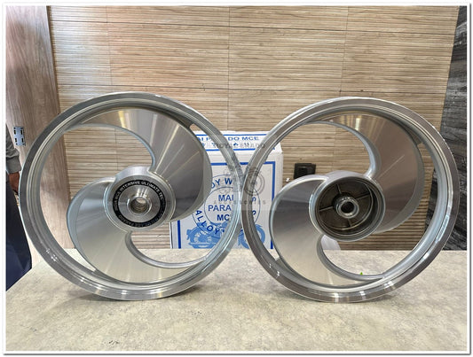 MAI Parado S-Design Broad S CNC 2-Spoke Big S Talwar Silver Alloy Wheel for Splendor i3S, Splendor Plus, Splendor Pro, Splendor Big Drum