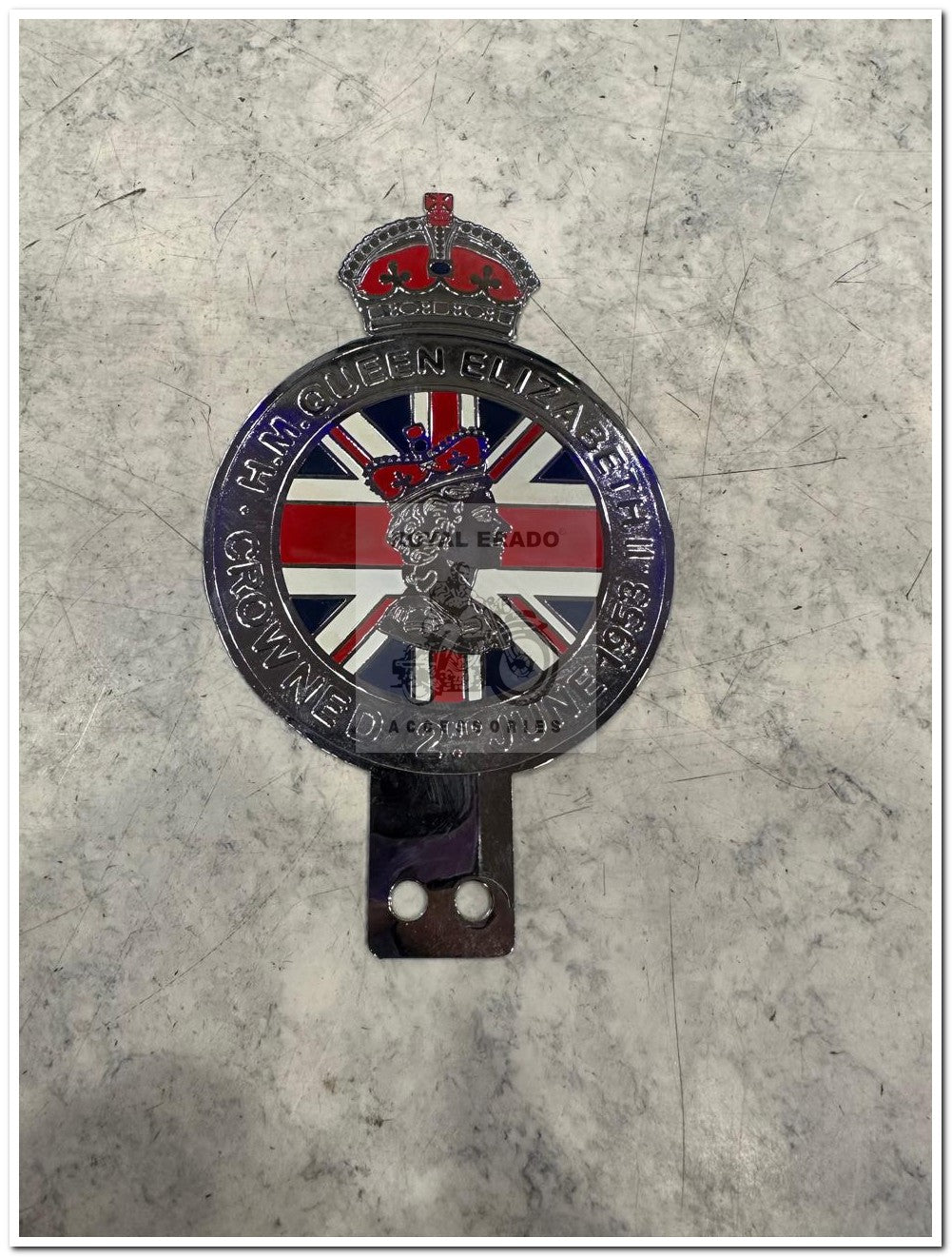 Royal enfield vintage England crown queen monogram in chrome can be fitted to leg guard rear stay token tax holder for vintage g2 1962 old model bullet 350 standard electra classic reborn battalion meteor super meteor 650  hunter 350 short gun