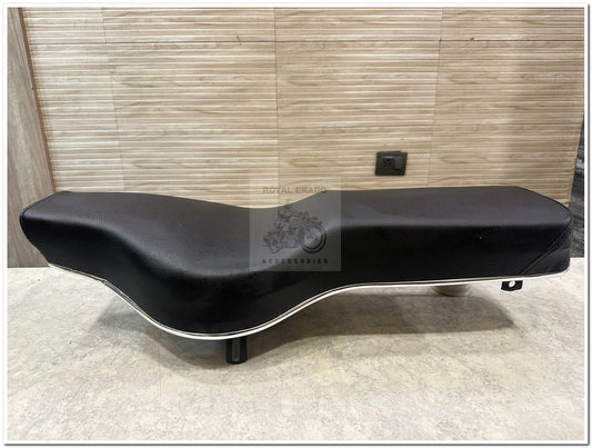 Royal enfield  standard battalion reborn classic seat in black