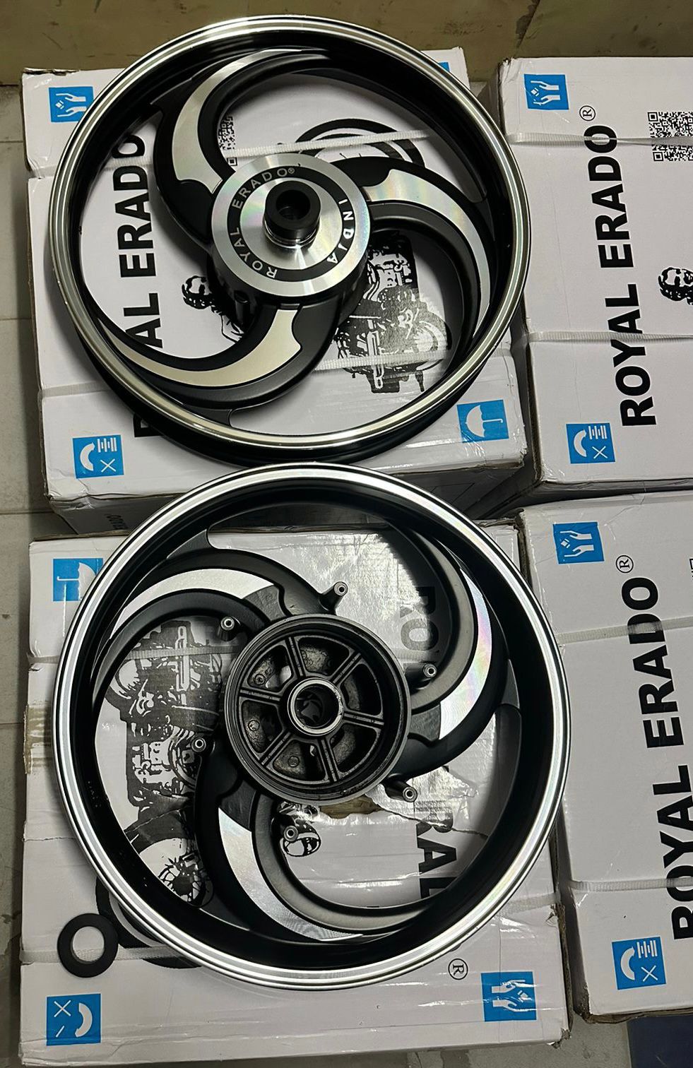 ROYAL ERADO TALWAR BLACK & CHROME CNC ALLOY FOR  ROYAL ENFIELD REBORN CLASSIC SINGLE DISC & STANDARD AFTER 2023 MODEL SINGLE DISC
