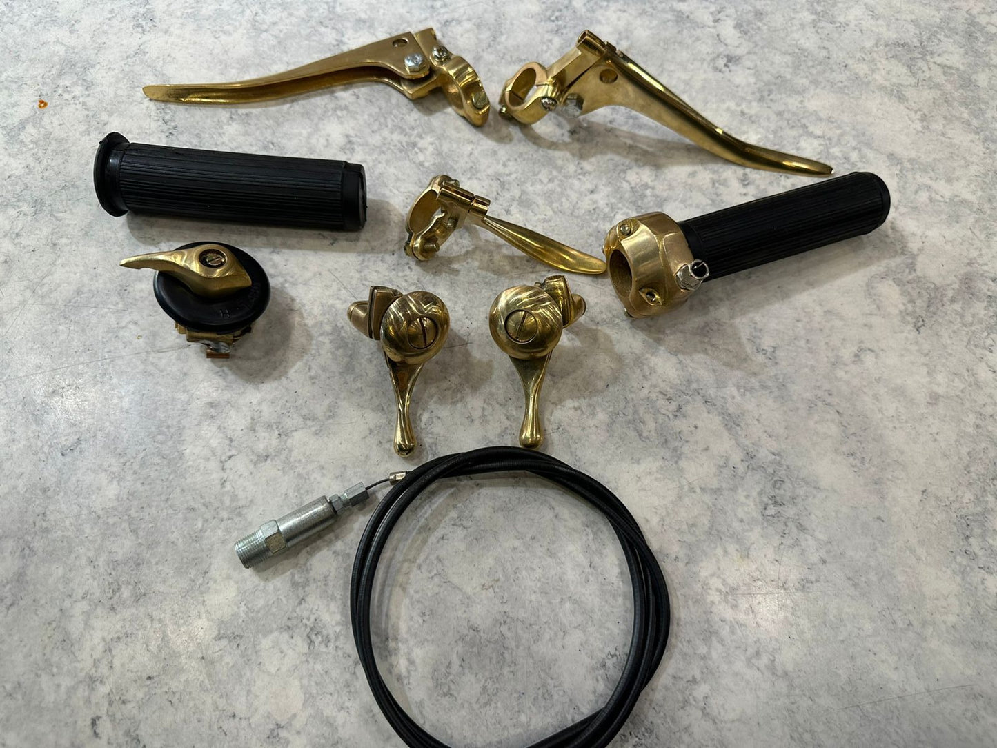 Brand New Vintage ROYAL ENFIELD Bullet Early Models handle grip ,advance & retarded lever & cable (choke lever set ), decompressor lever , clutch & brake lever , head light switch