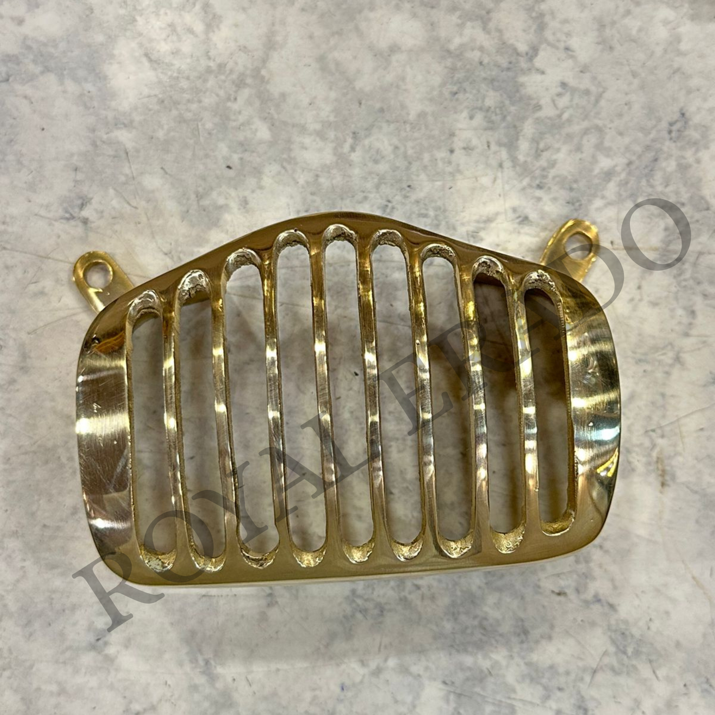 Rear tail light in brass for old and new standard battalion Royal Enfield.